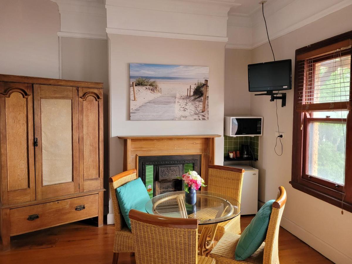 سيدني Burwood Bed And Breakfast المظهر الخارجي الصورة