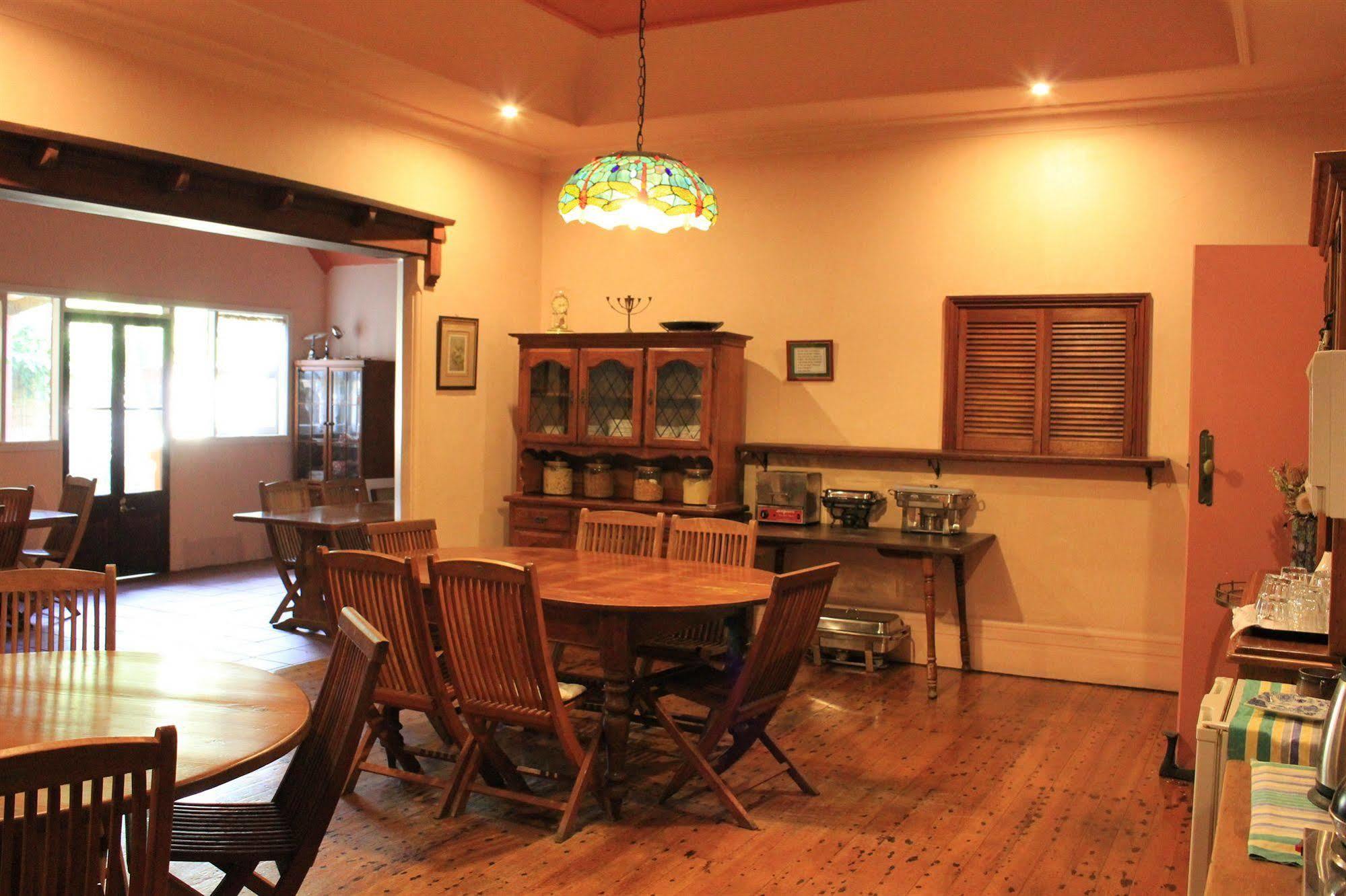 سيدني Burwood Bed And Breakfast المظهر الخارجي الصورة